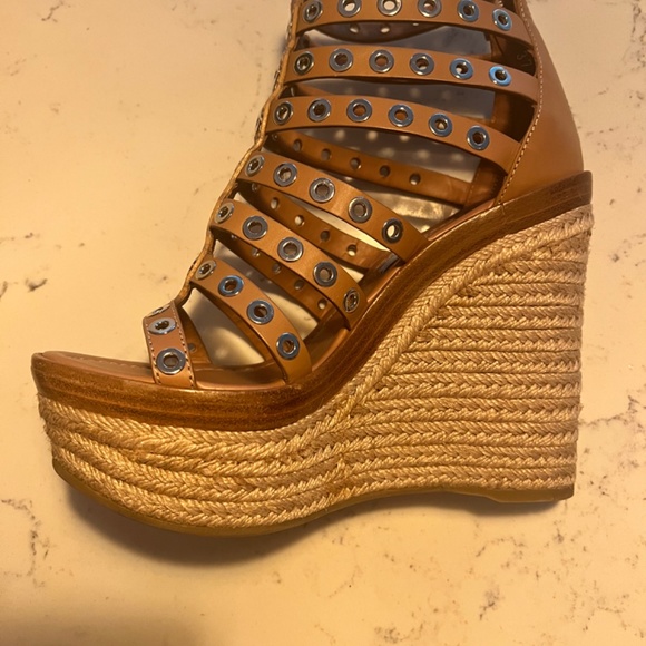 Prada wedges tan leather - Picture 4 of 7